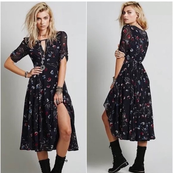 Free People Dresses & Skirts - Free People | Floral Pattern Bonnie Maxi Dress